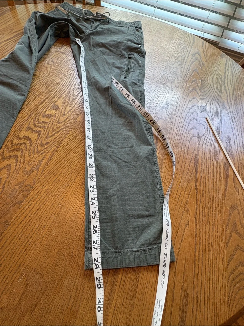 Vuori Womens Organic Cotton Ripstop  Pants Size S Read